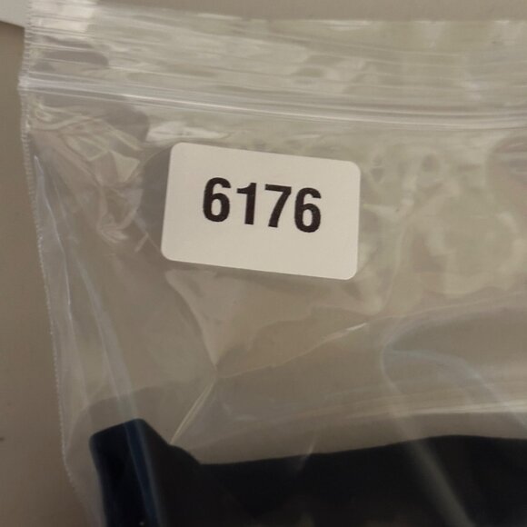 Charter Club Pants Womens 16W Black Curvy Fit Tummy Slimming Slim Leg Ankle - Picture 8 of 8